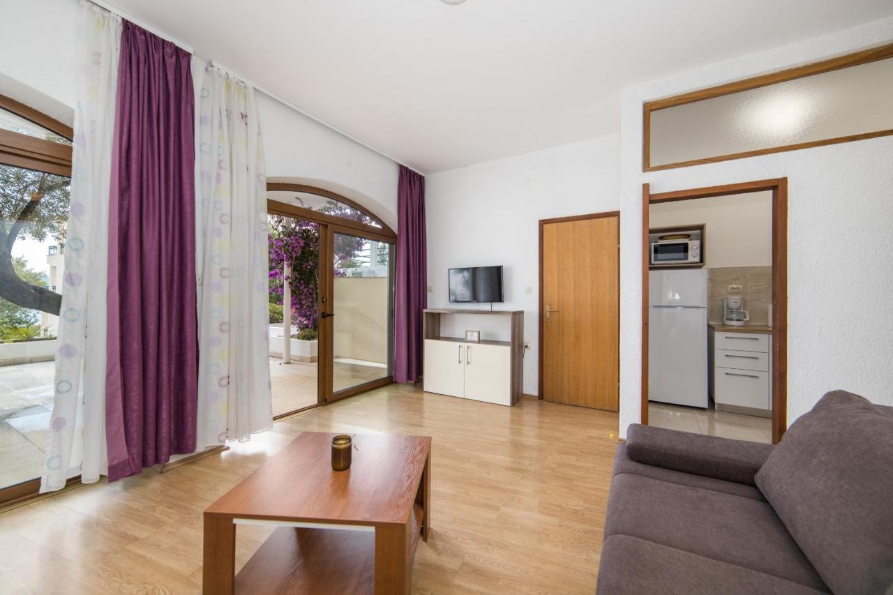 Apartmani Aida Zivogosce Exterior photo
