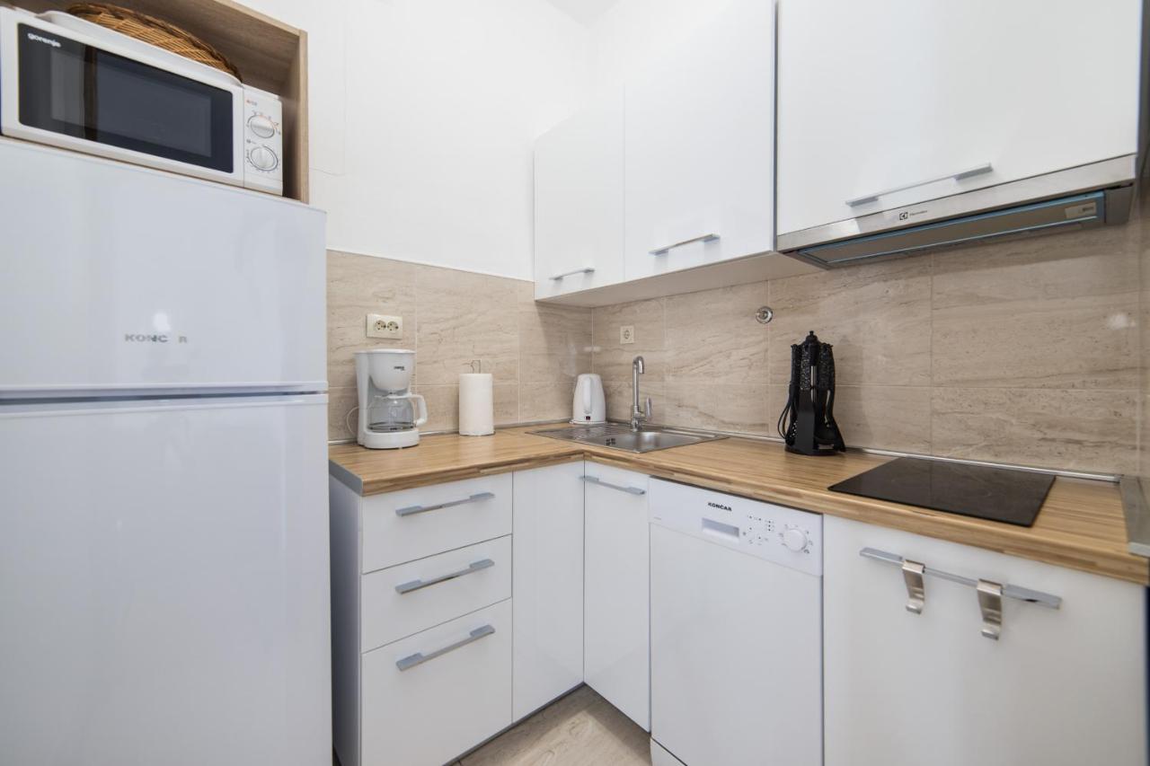 Apartmani Aida Zivogosce Exterior photo