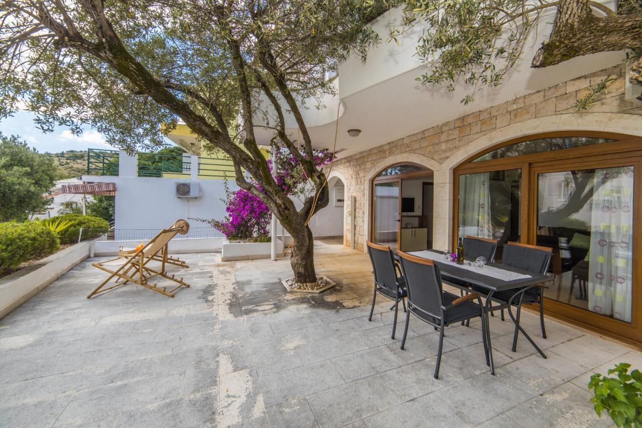 Apartmani Aida Zivogosce Exterior photo