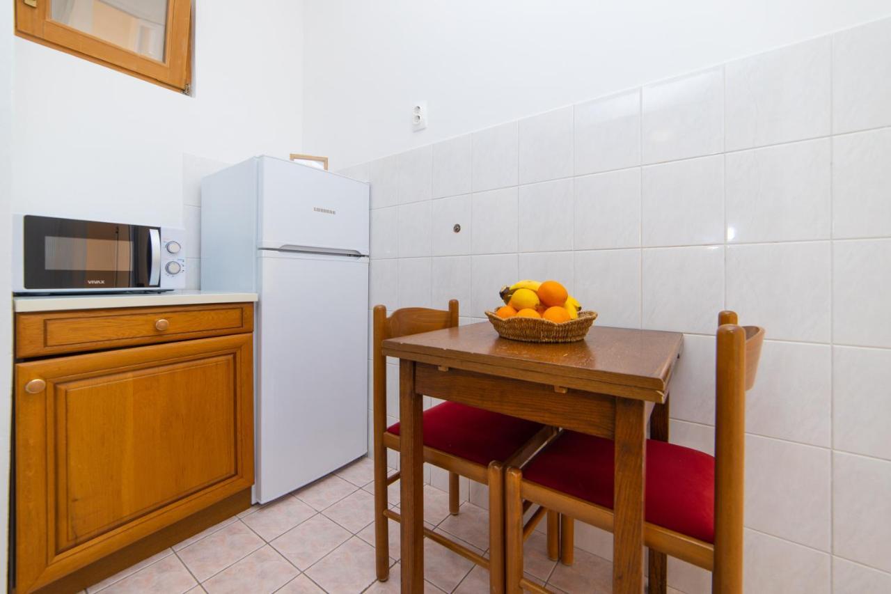Apartmani Aida Zivogosce Exterior photo