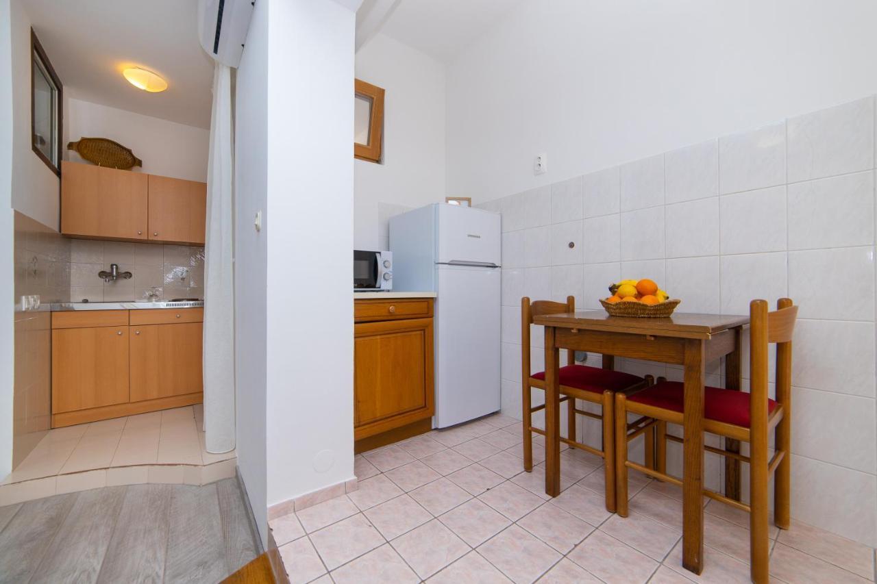 Apartmani Aida Zivogosce Exterior photo